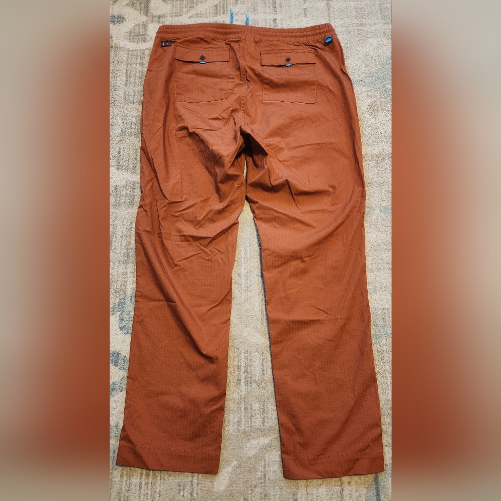 Men's Cotopaxi Salto Ripstop. Rust Color. Size XL. Like New. - Picture 2 of 8